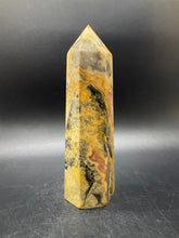 Load image into Gallery viewer, Yellow Crazy Lace Point