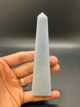 Load image into Gallery viewer, Angelite Point