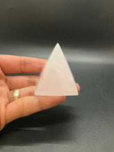 Load image into Gallery viewer, Mangano Calcite Pyramid