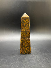 Load image into Gallery viewer, Fruit Jasper Point