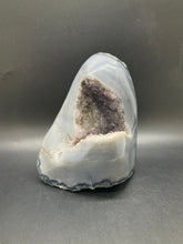 Load image into Gallery viewer, Amethyst Geode