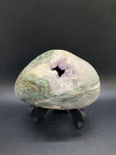 Load image into Gallery viewer, Amethyst Geode