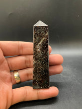 Load image into Gallery viewer, Garnet Point
