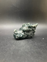 Load image into Gallery viewer, Moss Agate Dragon Head