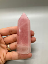 Load image into Gallery viewer, Rose Quartz Point