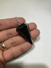 Load image into Gallery viewer, Shungite Pendulum