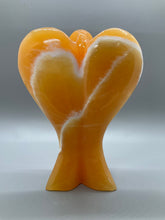 Load image into Gallery viewer, Yellow Calcite Angel
