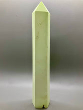 Load image into Gallery viewer, Lemon Chrysoprase Tower