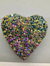 Load image into Gallery viewer, Drusy Quartz Heart
