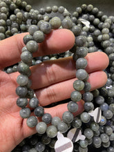 Load image into Gallery viewer, Labradorite Bracelet (8 mm)