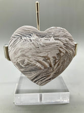 Load image into Gallery viewer, White Lace Agate Heart