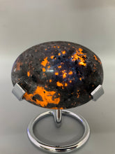 Load image into Gallery viewer, Yooperlite Fluorescent Palm Stone