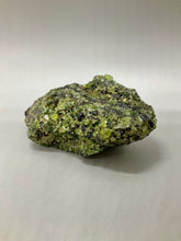 Load image into Gallery viewer, Peridot Rough