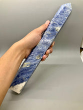 Load image into Gallery viewer, Blue Kyanite Tower