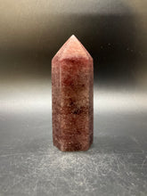 Load image into Gallery viewer, Strawberry Quartz Point