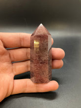 Load image into Gallery viewer, Strawberry Quartz Point