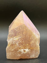 Load image into Gallery viewer, Rose Aura Crystal Generator Point