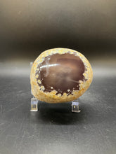 Load image into Gallery viewer, Enhydritic Agate