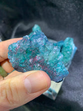 Load image into Gallery viewer, Amethyst Cluster Green (Dyed)