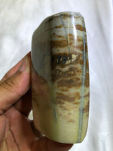 Load image into Gallery viewer, Picasso Jasper Standing Piece