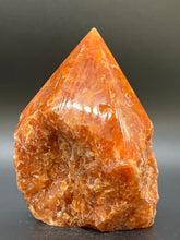 Load image into Gallery viewer, Orange Calcite Generator Point