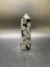 Load image into Gallery viewer, Snowflake Obsidian Point