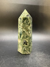 Load image into Gallery viewer, Rhyolite Points
