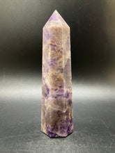 Load image into Gallery viewer, Dogtooth Amethyst Point