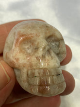 Load image into Gallery viewer, Sunstone Skull