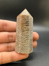 Load image into Gallery viewer, Shamanic Dream Crystal Point