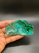 Load image into Gallery viewer, Malachite Slice