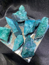 Load image into Gallery viewer, Amethyst Cluster Green (Dyed)