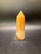 Load image into Gallery viewer, Carnelian Point