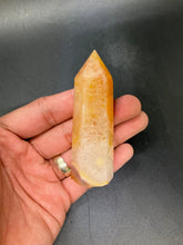 Load image into Gallery viewer, Carnelian Point