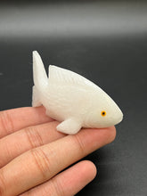 Load image into Gallery viewer, White Onyx Fish
