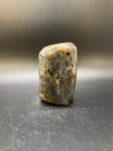 Load image into Gallery viewer, Labradorite Freeform