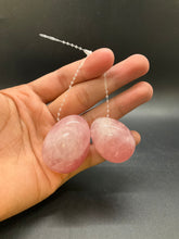 Load image into Gallery viewer, Rose Quartz Yoni Egg