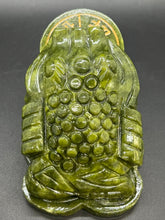 Load image into Gallery viewer, Jade Fortune Toad