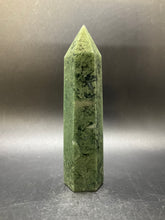 Load image into Gallery viewer, Moss Agate Point