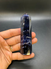 Load image into Gallery viewer, Sodalite Points