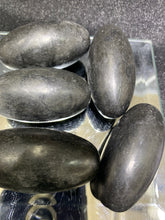 Load image into Gallery viewer, Black Shiva Lingam