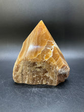 Load image into Gallery viewer, Honey Calcite Generator Point