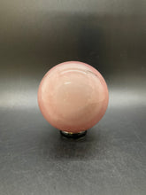 Load image into Gallery viewer, Rose Quartz Sphere
