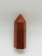 Load image into Gallery viewer, Goldstone Point
