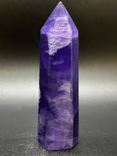 Load image into Gallery viewer, Violet Blue Fluorite Point