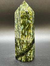 Load image into Gallery viewer, Himalayan Green Jasper Point