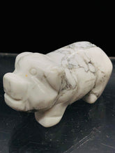 Load image into Gallery viewer, Howlite Pig