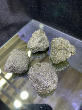 Load image into Gallery viewer, Pyrite Raw