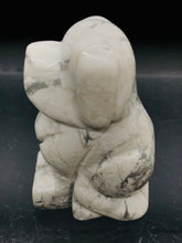 Load image into Gallery viewer, Howlite Dog