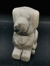 Load image into Gallery viewer, Howlite Pig